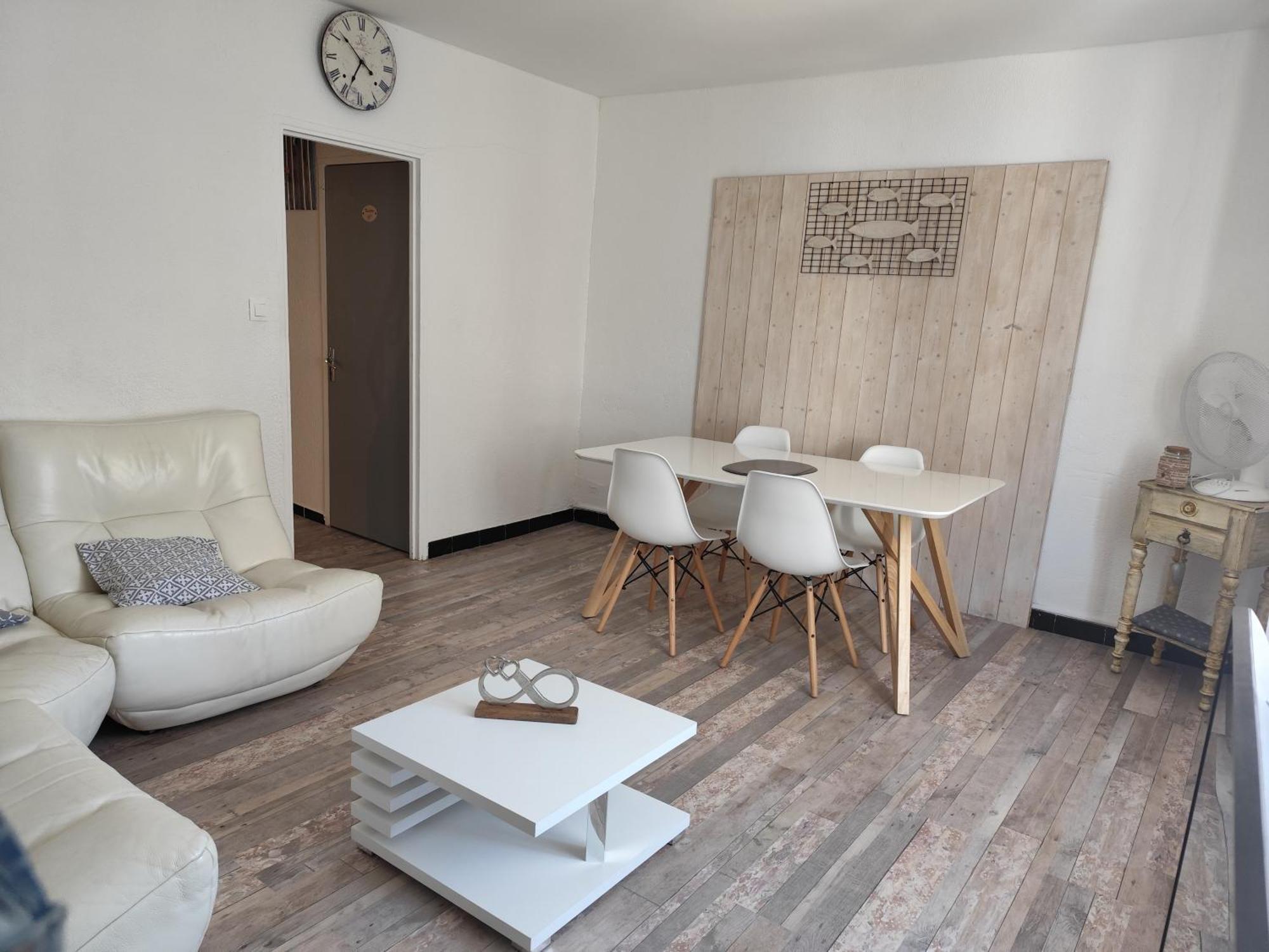 La Maison Canthez Wifi Сижан Екстериор снимка